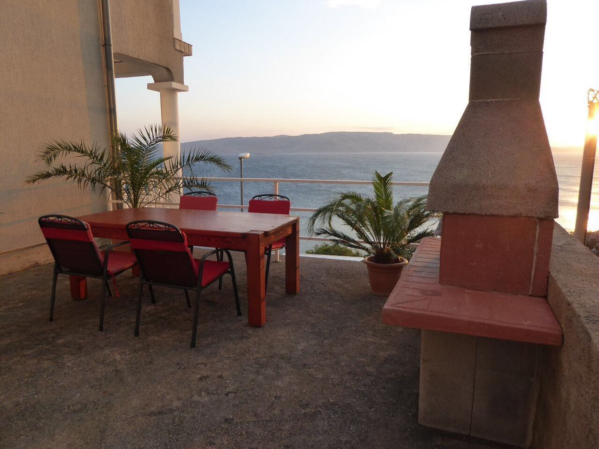Apartment Ana Senj  Extérieur photo